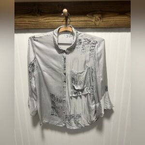 Ana Sousa Black and White Striped Button Shirt with Graphic Grafitti Design Sz 6